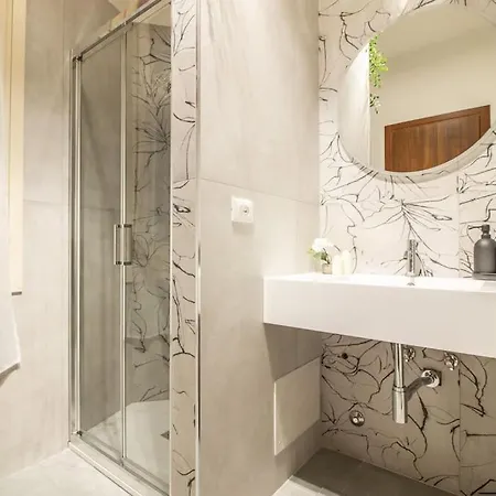 Ginevra -self Check-in Appartement Bologne